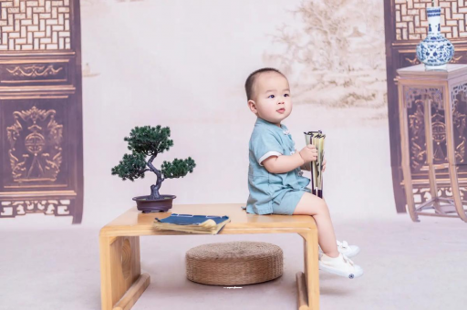 甘孜宝宝吃迷糊奶如何纠正